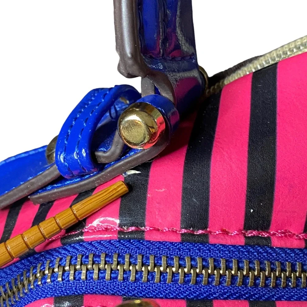 Nicole Lee 15 U.S.A. Multi Color floral bag - Picture 9 of 12